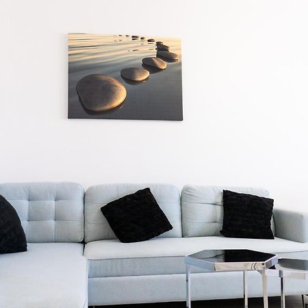 Alexis Spacious Classic Apartment Mamaia Exteriör bild