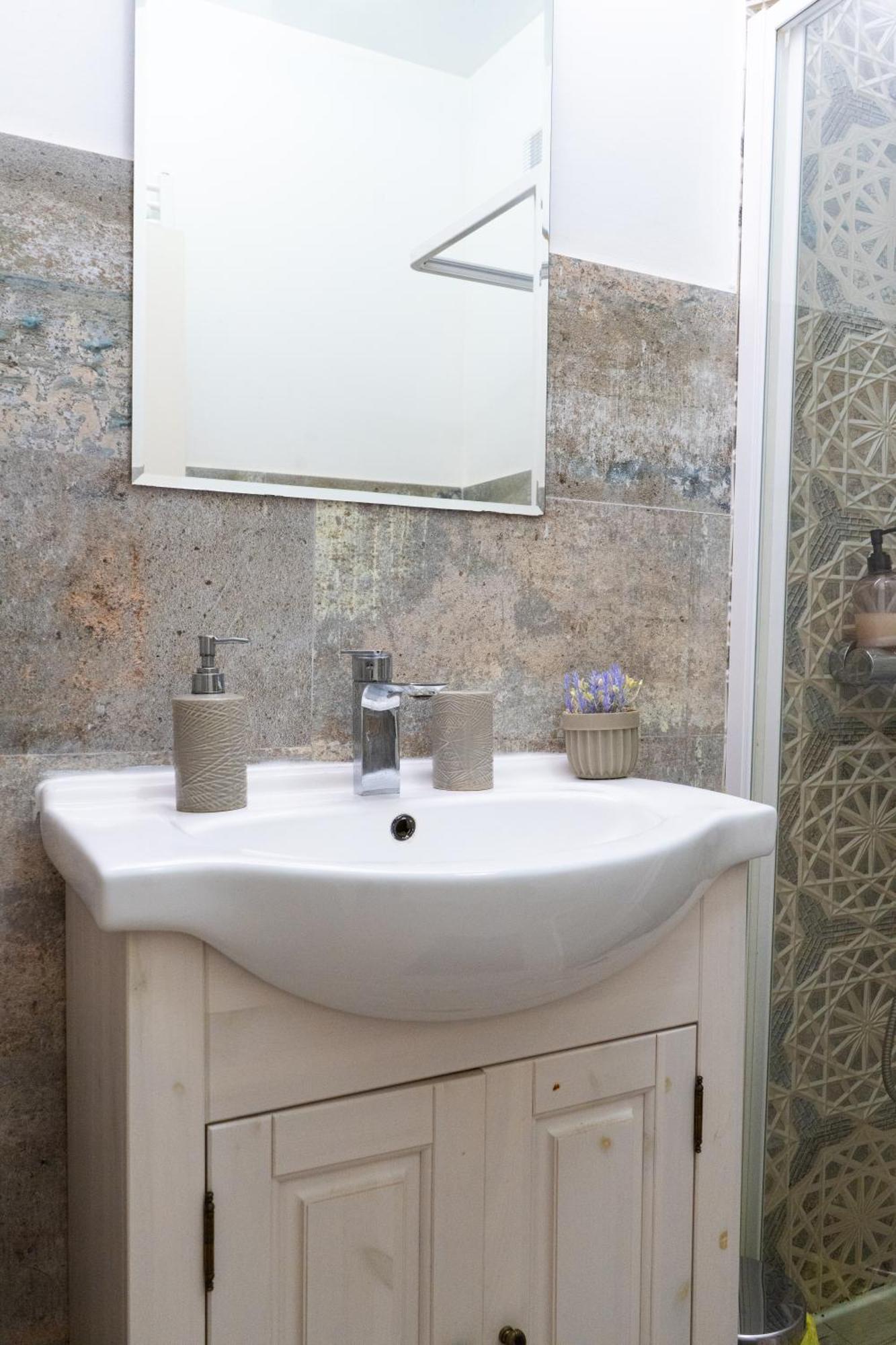 Alexis Spacious Classic Apartment Mamaia Exteriör bild