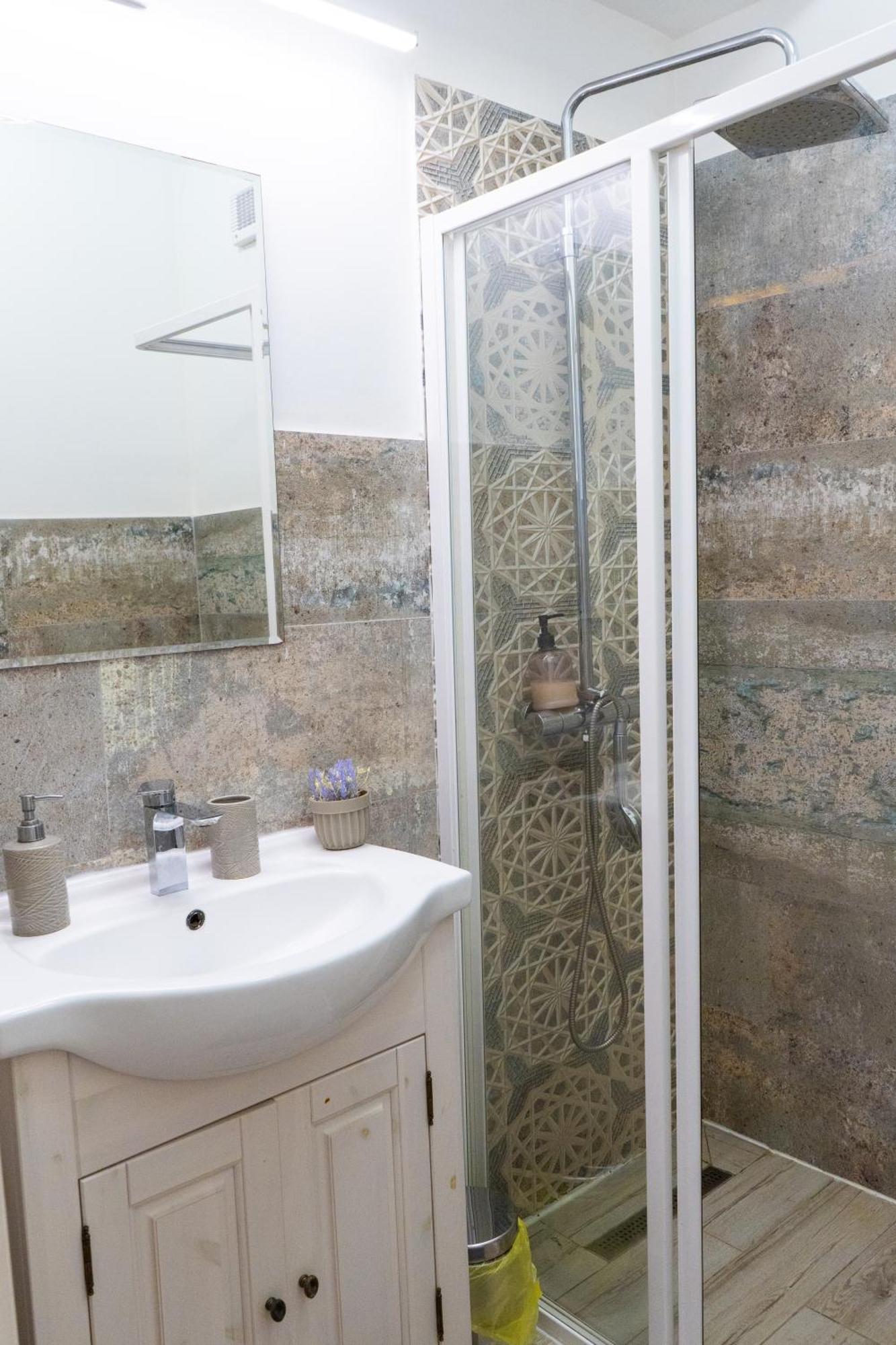Alexis Spacious Classic Apartment Mamaia Exteriör bild